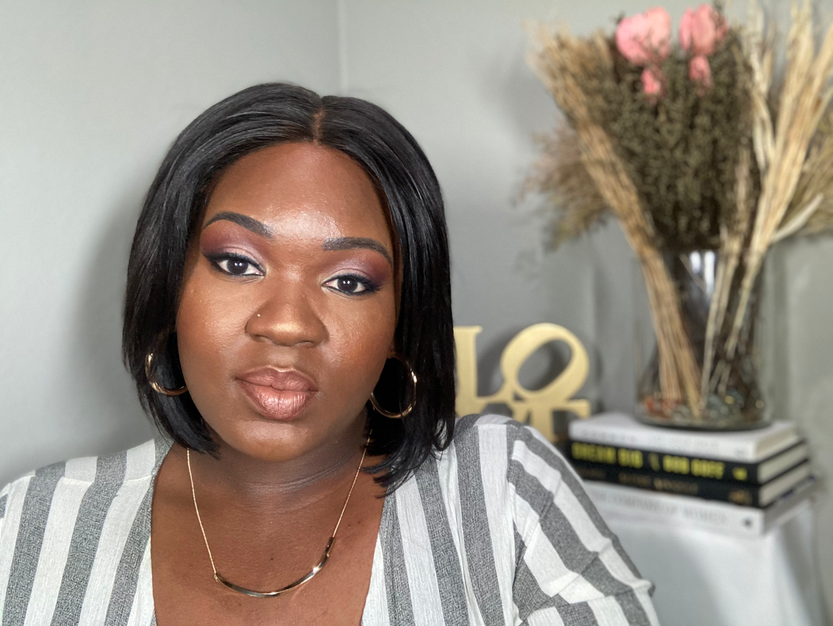 Crown Me Wig Collection: Quanda Yvette: Bianca Sleek Blunt Bob Cut